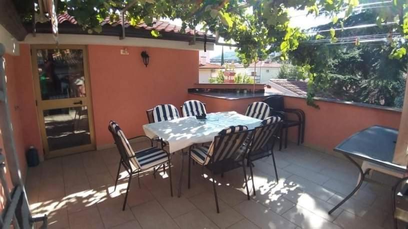 Apartmaji Soncek Izola Bagian luar foto