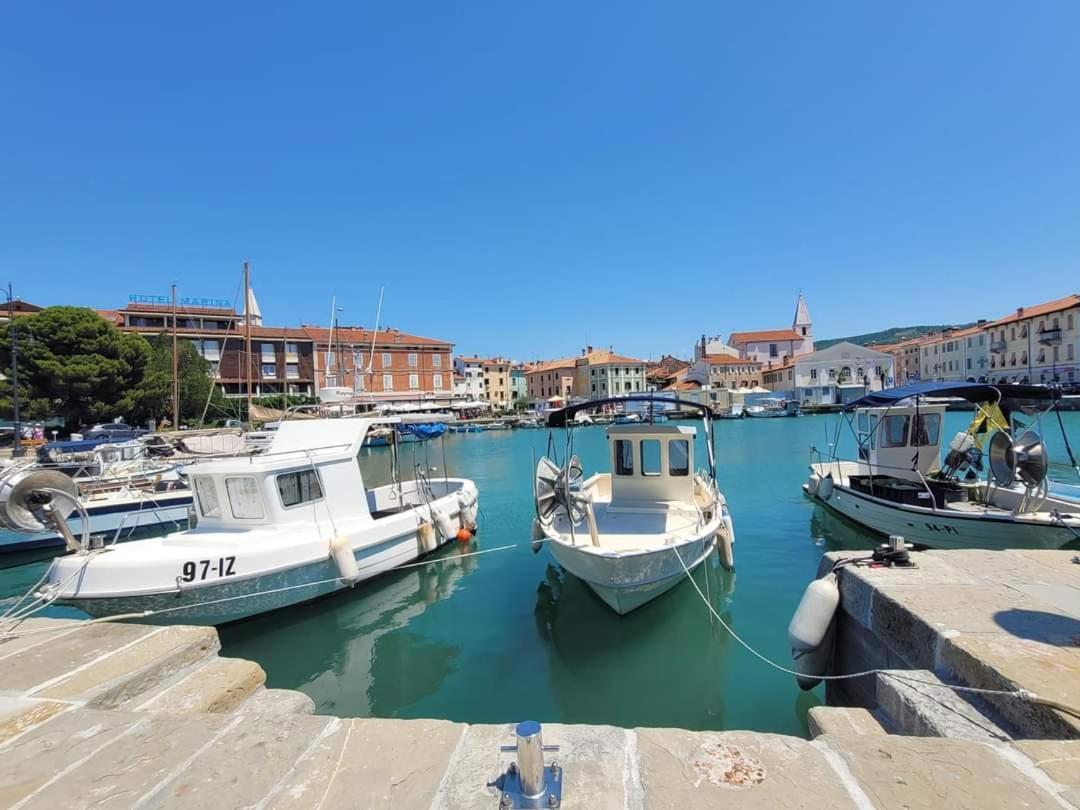 Apartmaji Soncek Izola Bagian luar foto